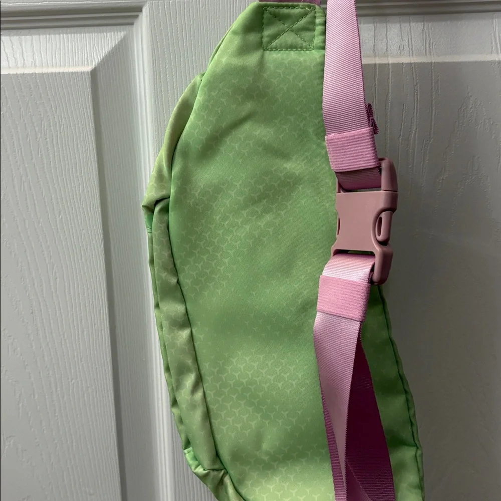 Hoka Sling Fanny Pack - Picture 3 of 3